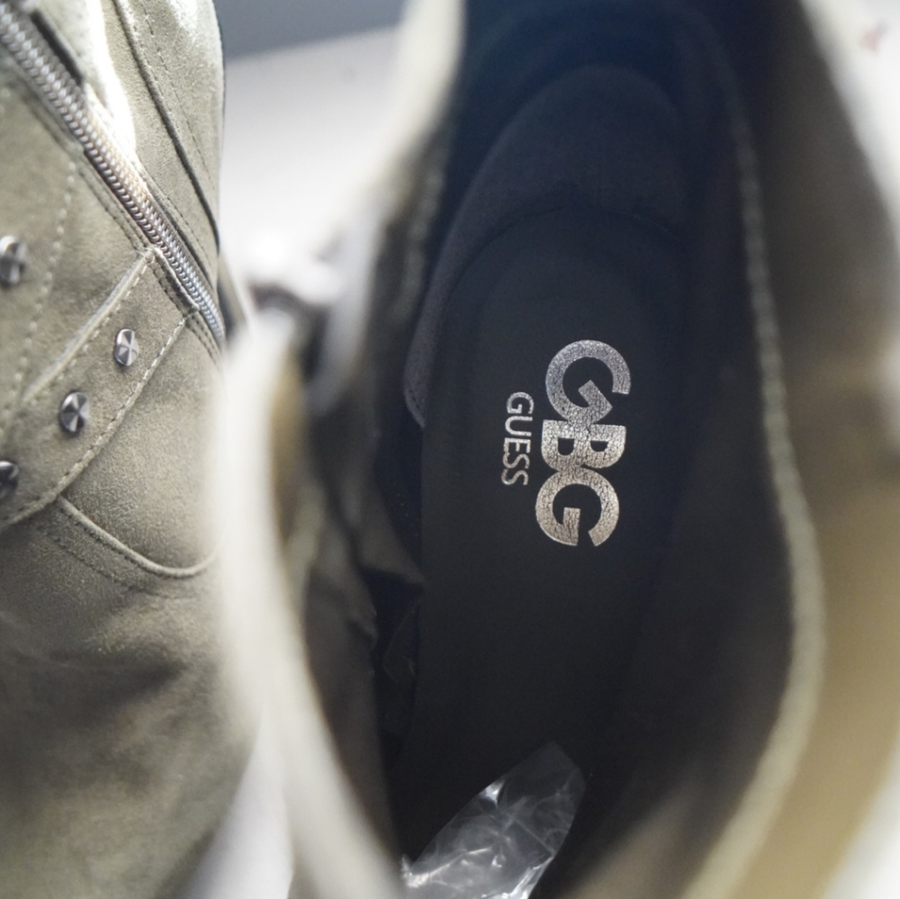 GUESS booties - Picture 2 of 4
